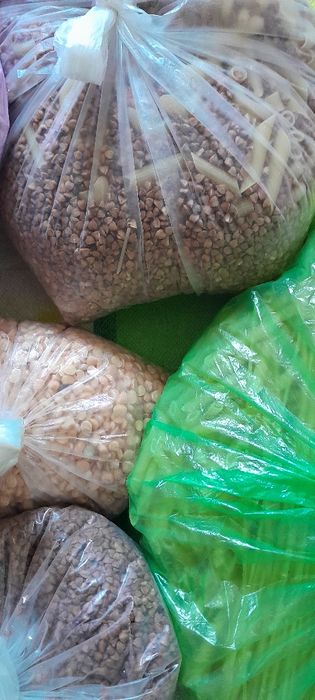 Еды для собак и. т. д все за 1200 тг