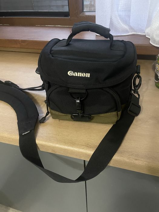 Canon 2000d продам