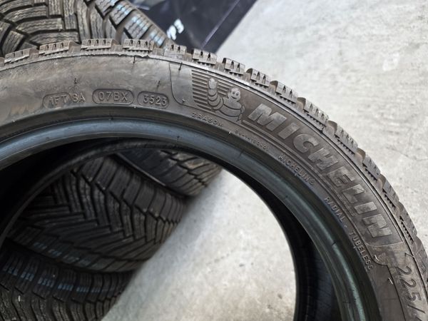 225/45/17 MICHELIN 4бр