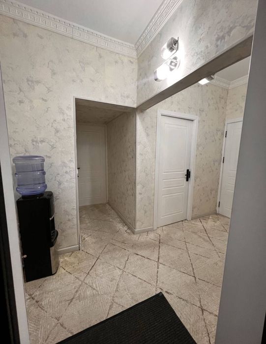 Квартира на Дархан -метро Х.Алимджан 3/2/9 общ пл 72м с обстановкой