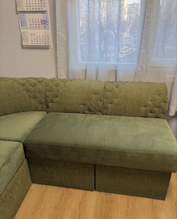 Разтегателен ъглов диван