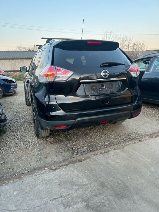 Aripă stânga spate Nissan X Trail T32 2015