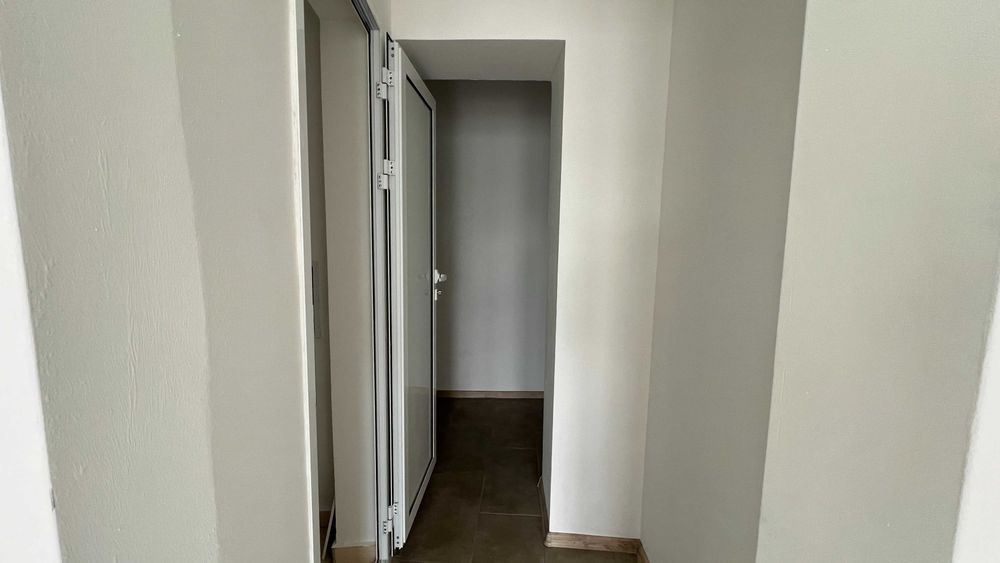 Дава се под наем Офис в София, Люлин 10 - 16 кв.м за 280.5 € - Снимка #6