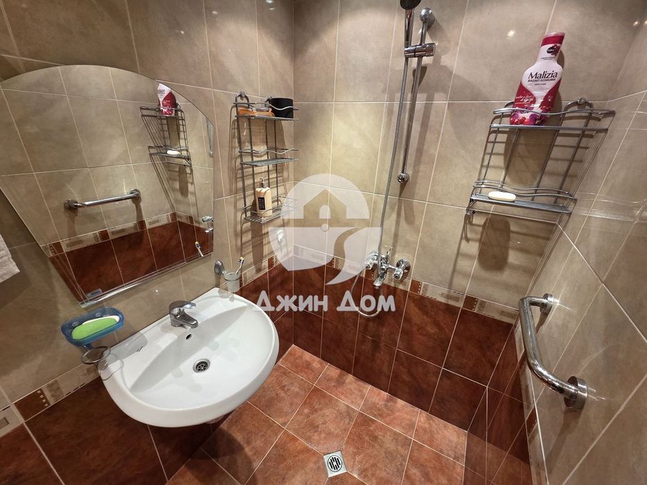 Продава се Четиристаен апартамент в Свети Влас - 100 кв.м за 612 €/кв.м - Снимка #10