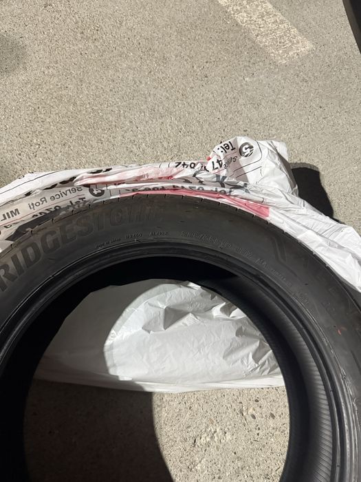 4x Bridgestone Turanza 6 225/55 R19 99V DOT 0326