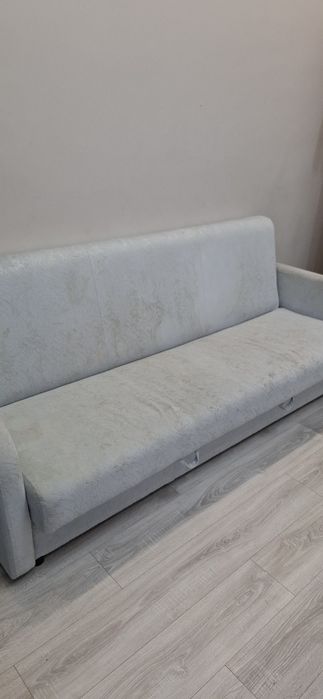 Продам хороший раскладной диван