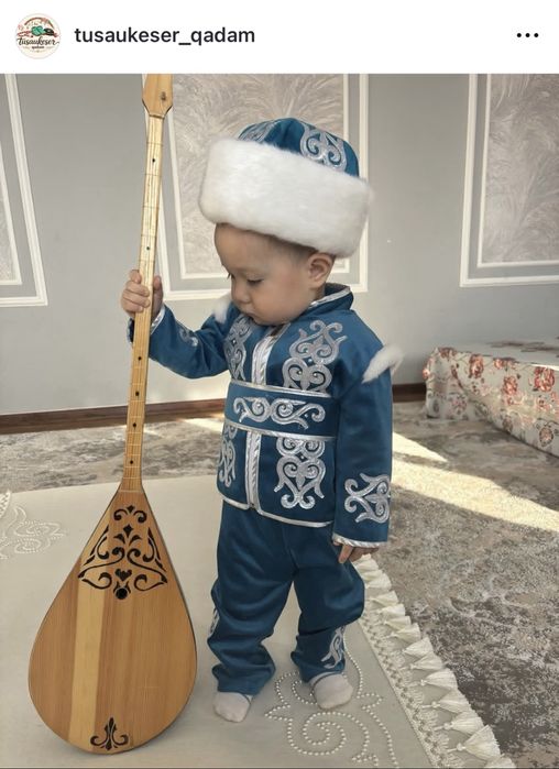 1 жас тұсау кесерге арналған көйлектер