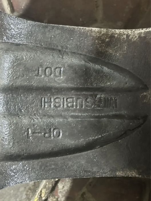 Продам летние шины с дисками