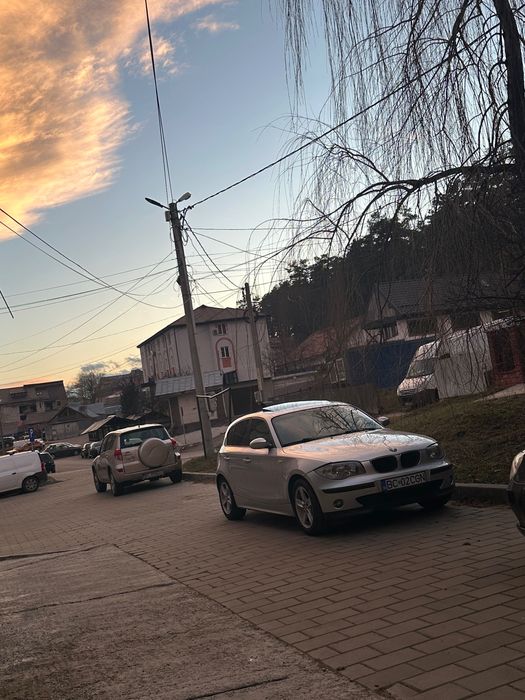 Vând BMW 116I Valvetronic