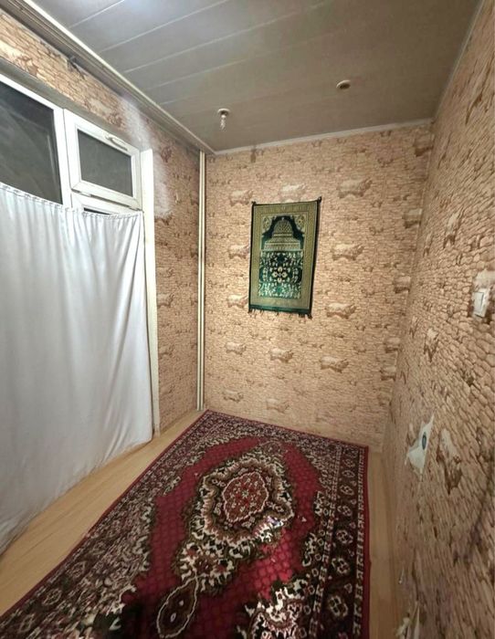 2/1/4 Ялангач Продается квартира балкон 1.5х3