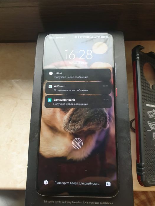 Poco f2 pro 6/128 в отличном состоянии