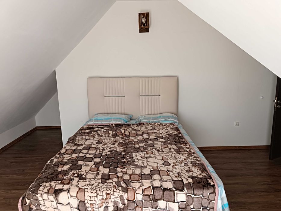 Дава се под наем Мезонет в Разград, Варош - 78 кв.м за 331.5 € - Снимка #9