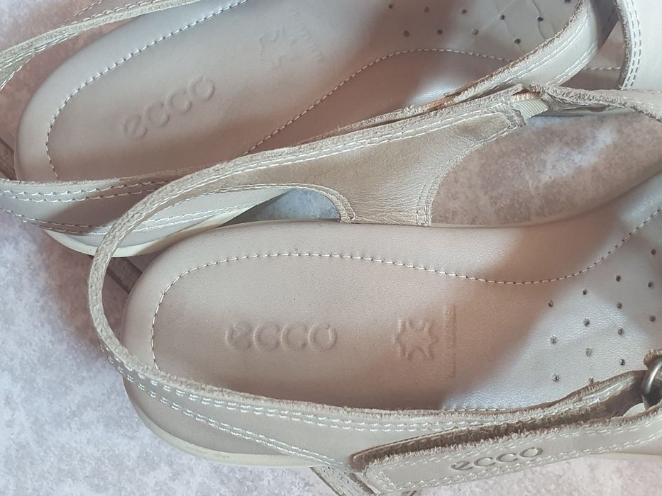 Sandale femei  Ecco Nr 38