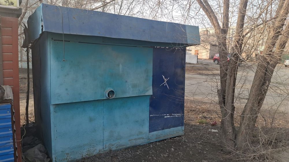 Продам киоск на юности