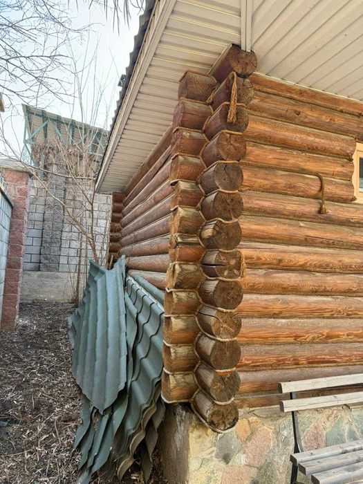 Продам баню со сруба