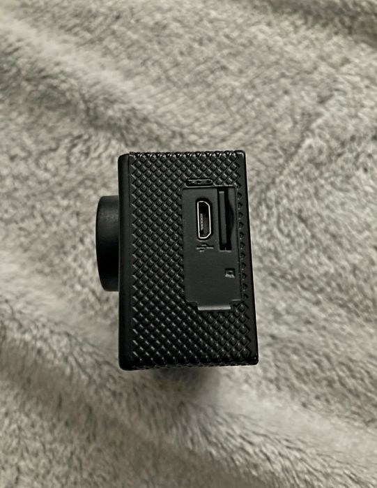 Екшън камери чисто нови