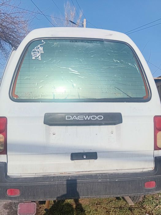 Продам заднюю дверь Дамас