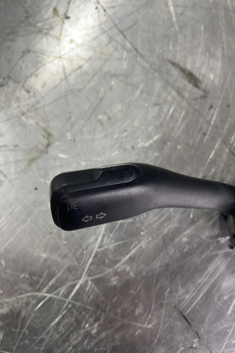 Maneta semnalizare 8L0 953 513 G / 8L0953513G Volkswagen VW Passat B5