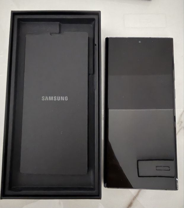 Samsung Galaxy S22 Ultra 256 GB, 12GB RAM, Phantom Black, Dual SIM 5G - Cutie + Husă Mobilfox
