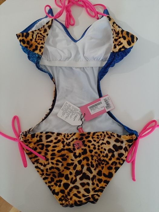 Нов цял бански размер ХС/С