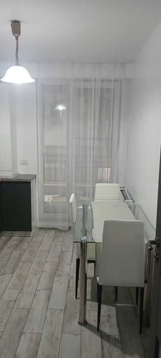 Inchiriez apartament 2 camere