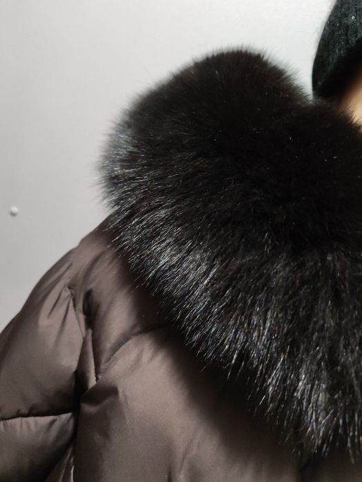 Продам куртку новую