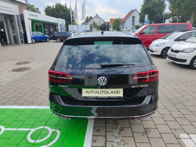 dezmembrez passat B8 break/ usi fata passat b8/hayon /trager passat b8