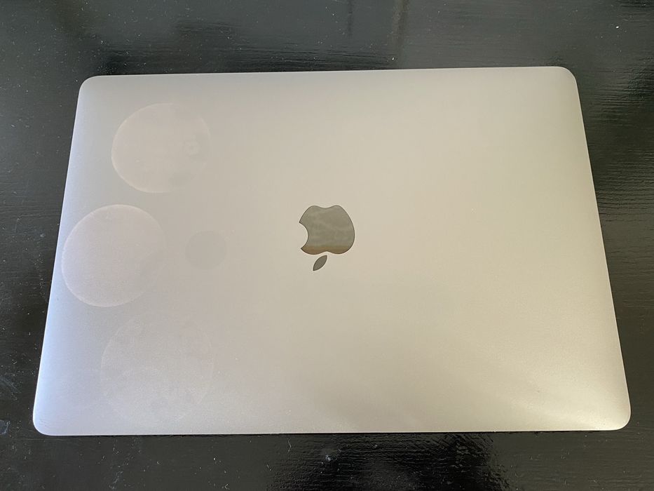 MacBook Air M1 с подсветкой