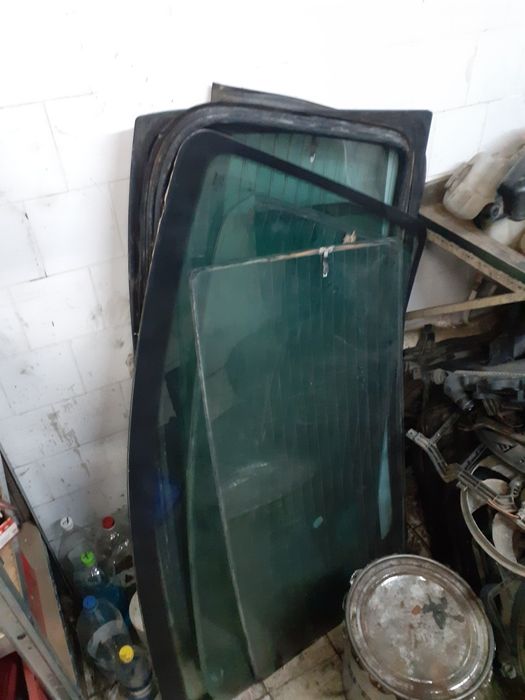 Lunetă geam spate Dacia Logan Solenza 1300 1310 Supernova Papuc