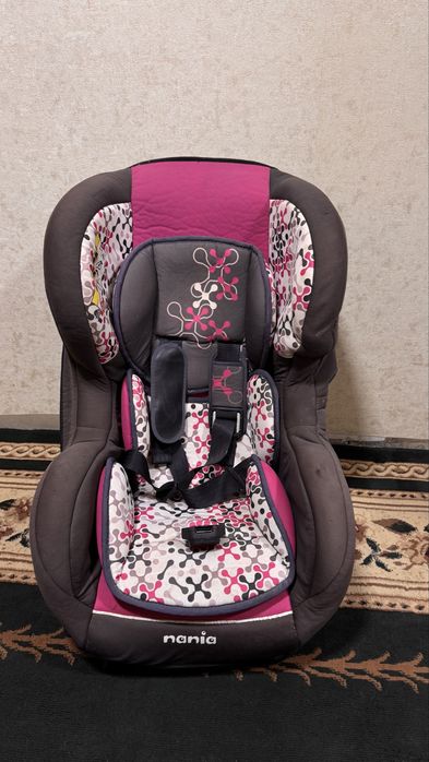 Детское сидение для машины