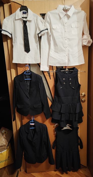 Продам школьную форму разных размеров. Есть торг.