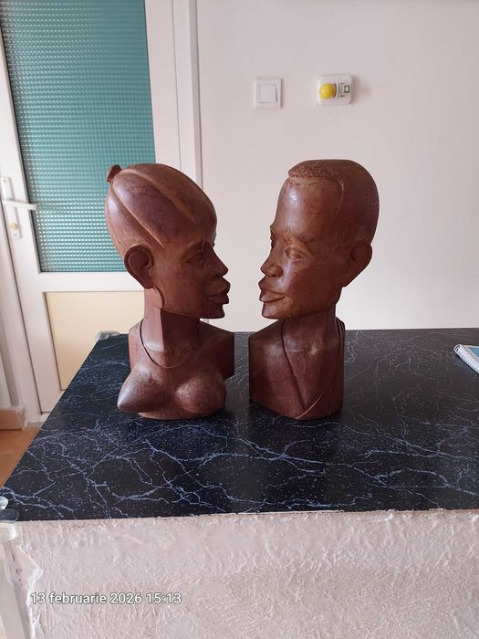 Set statuete ,, el si ea ,,din lemn de palisandru , inalte 31cm