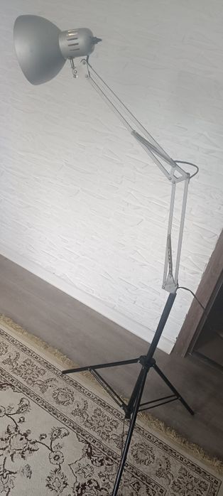 Светильник жираф