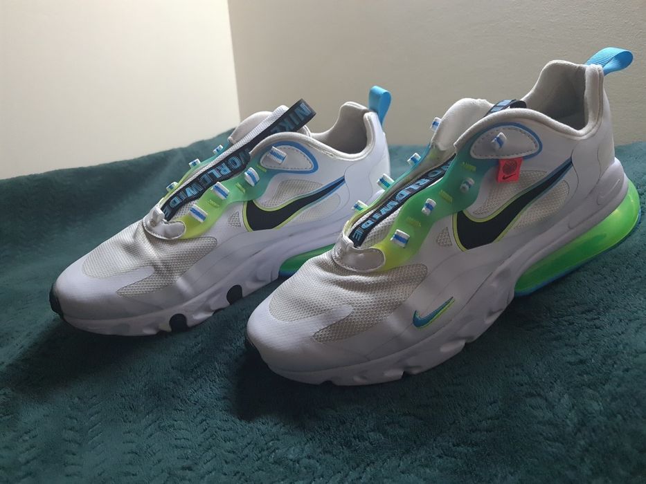 Sneaker Air Max React 270 SE