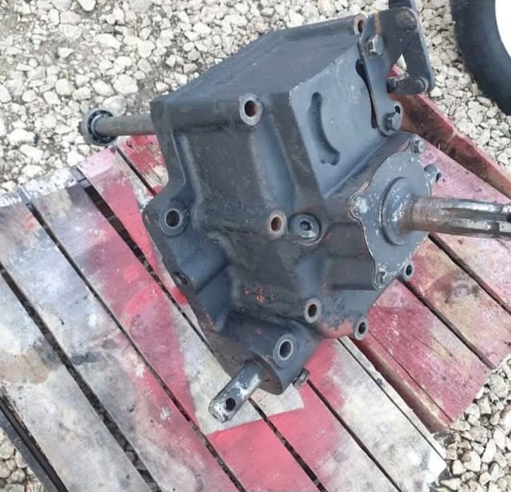 Priza de putere cu 2 turații 540/1000