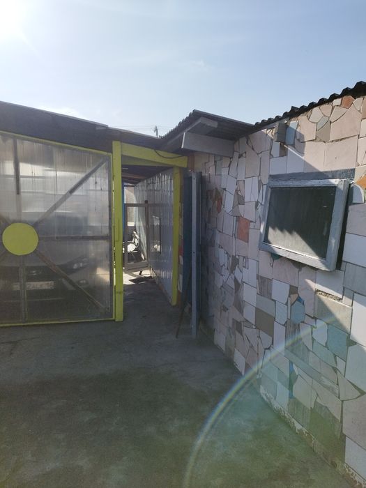 Срочно!!! Торг!Продам дом на Защите