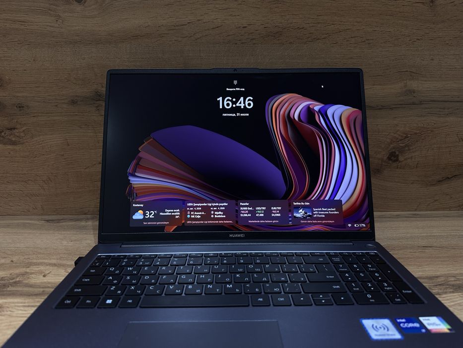 HUAWEI i7 мышка в подарок