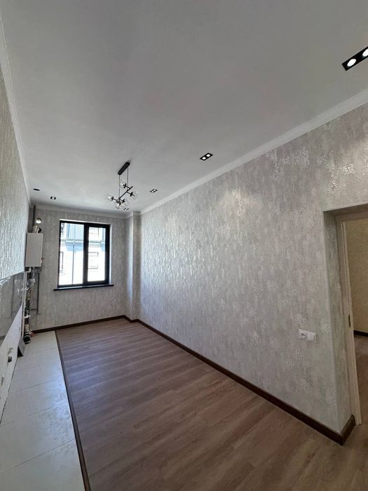 2025 Yengi qurilgan dom. 4 etajli, 3-etaji. 2 hona 73m².