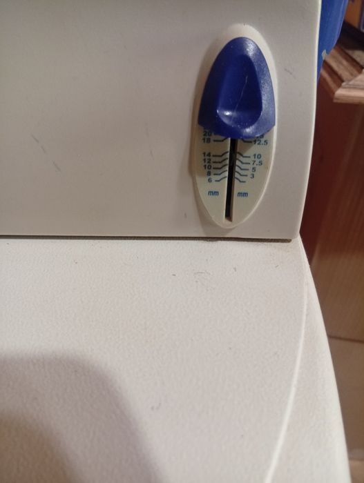 Ръчна подвързваща машина