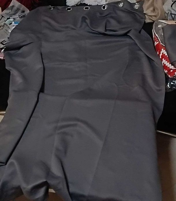 Затъмняващи (blackout) завеси