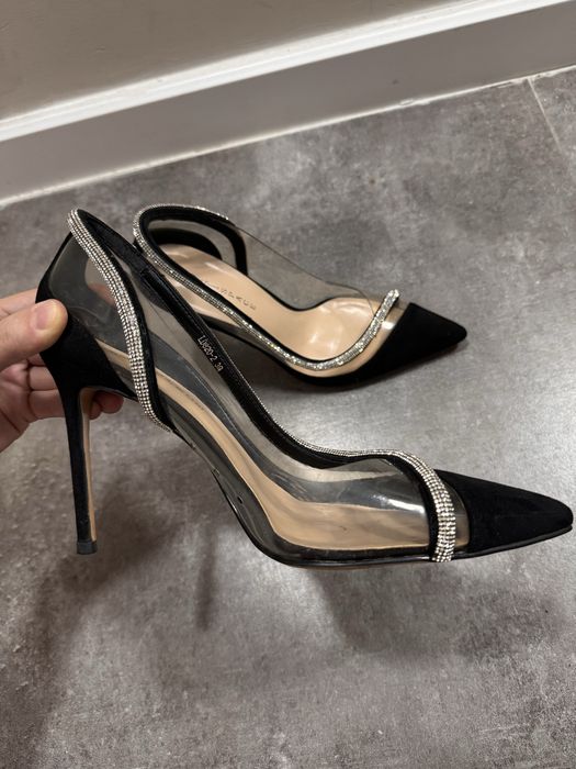 Продам красивые туфли