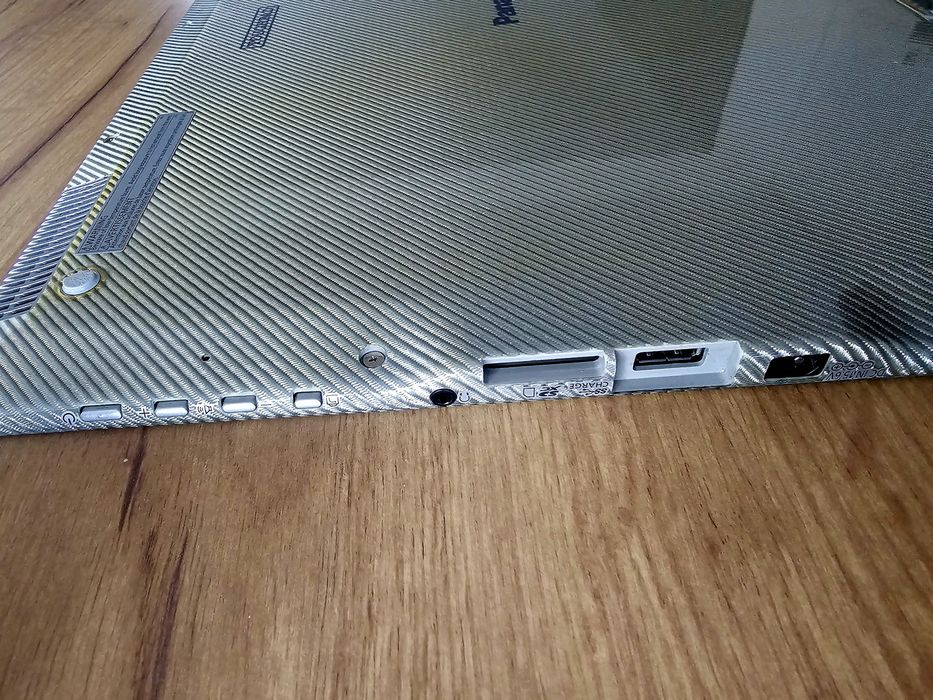 Panasonic Toughpad, FZ-Y1, 20", 4k