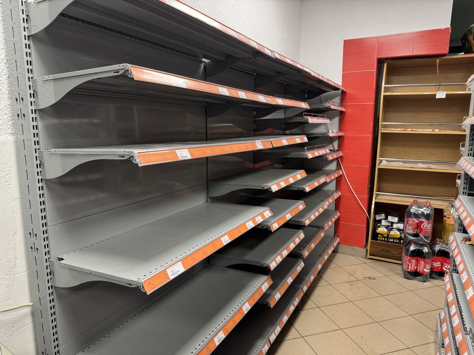 Lichidare Stoc Rafturi Metalice - Inchidere magazin
