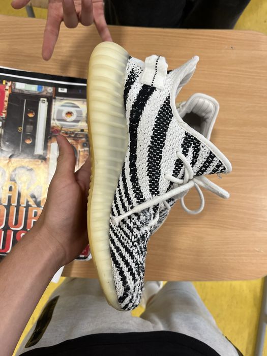 Yezzy 350 zebra marimea 41