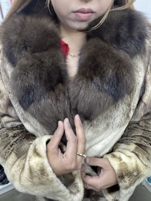 Продам норковую шубу