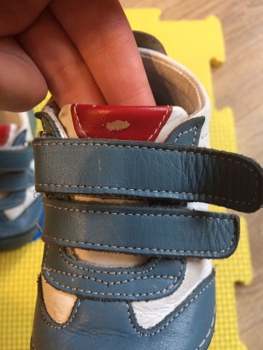 Детски обувки 19 номер