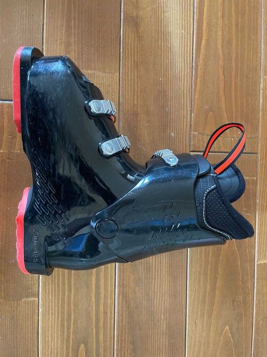 Детски ски обувки Rossegnol