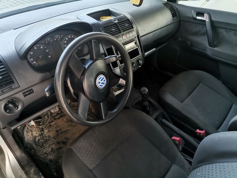 Volkswagen polo 2003 benzină 1,2 înmatriculat ro,fiscal,itp asigurare