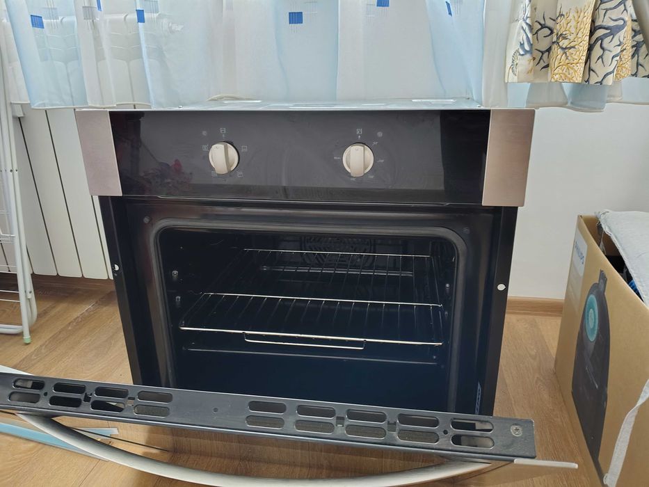 Фурна за вграждане Lino