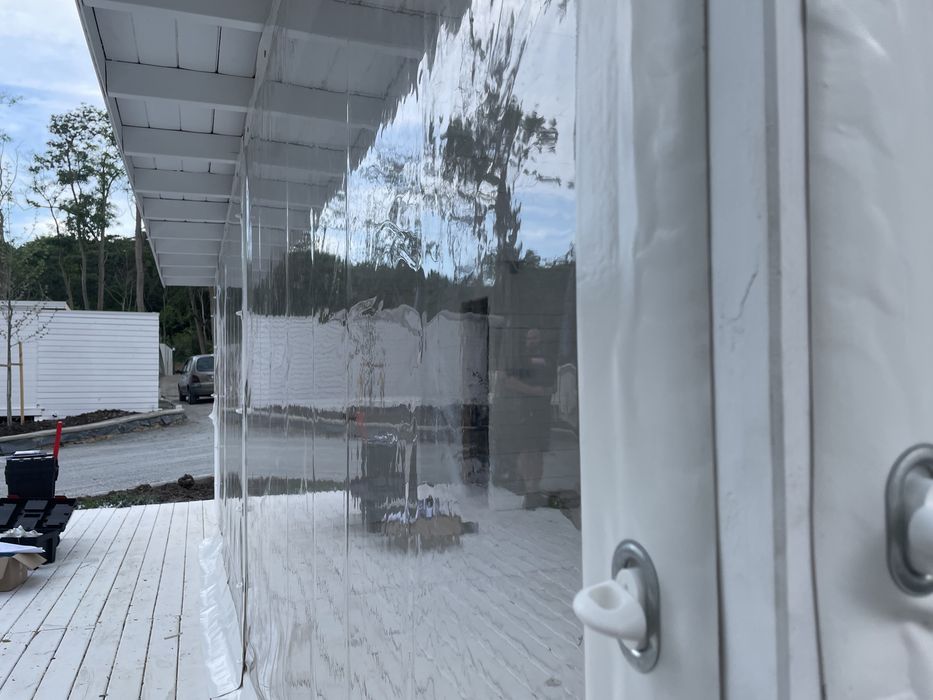 Ветроупорни завеси тенти шатри покривала барбекюта ветробрани